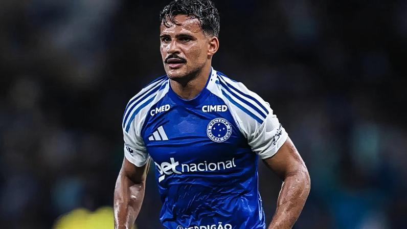 Kaiki em ação na vitória do Cruzeiro sobre o Goiás, na última terça (12/5) –
