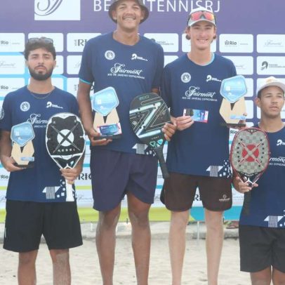 Campeões da 4ª etapa do Circuito Fairmont de Beach Tennis em Copacabana