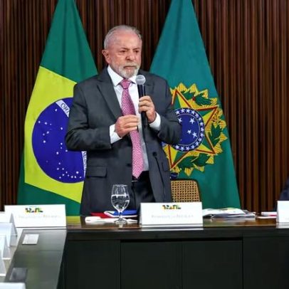 Políticos ganham até 13 vezes a média salarial brasileira, aponta estudo
