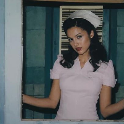 Olivia Rodrigo lança videoclipe do single The Cure