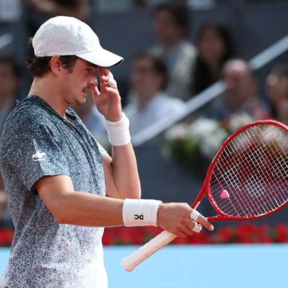 João Fonseca sofre virada na estreia e dá adeus ao Masters 1000 de Roma