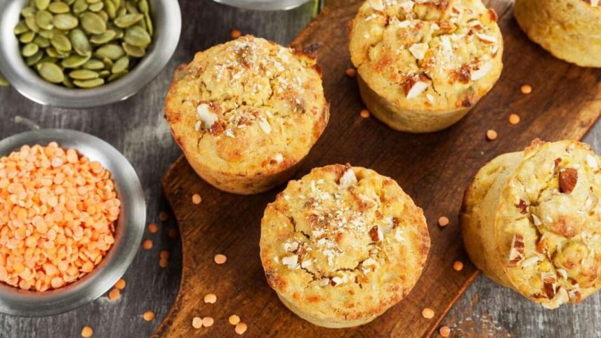 Muffin de lentilha com semente de abóbora e amêndoas