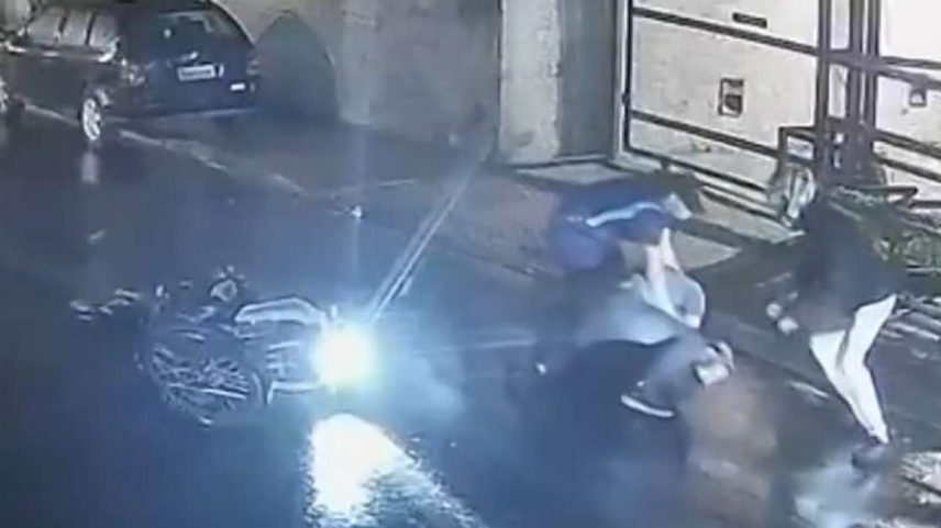 Um homem morreu após reagir a um assalto.