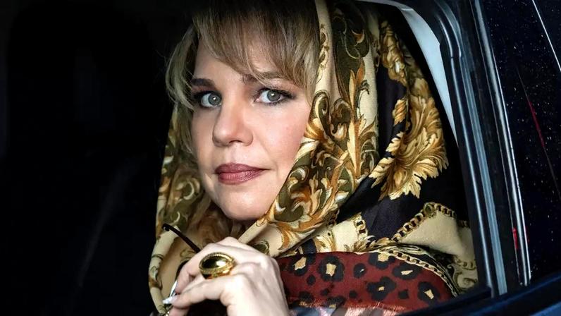 Pilar não vai gostar do fato de Arthur ceder um imóvel para a família de Adriana: ganância em primeiro lugar