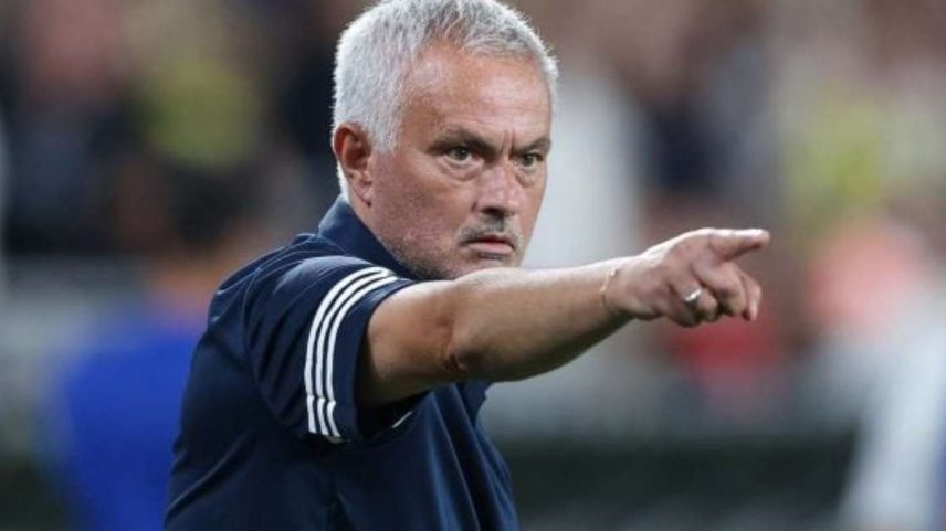 Reprodução - Legenda: José Mourinho voltou a ter o nome ligado ao Real Madrid e movimentou os bastidores do futebol europeu / Jogada10