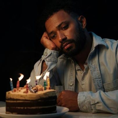 Psicólogo explica por que algumas pessoas não gostam de celebrar aniversários