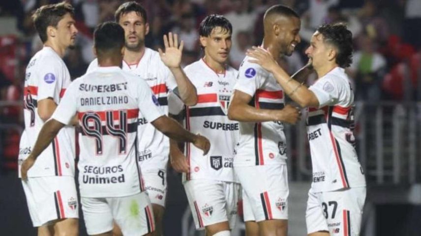 São Paulo vence Boston River, no Morumbis –