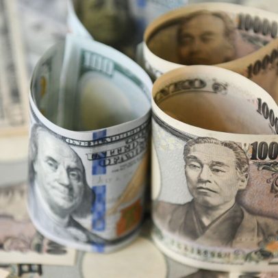 Iene sobe e traders ajustam apostas diante de alertas do Banco do Japão
