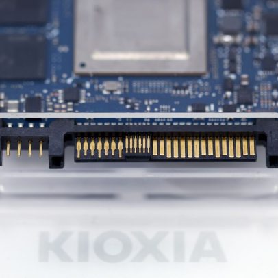 Ações da Kioxia recebem forte volume de compra após lucro impulsionado por IA