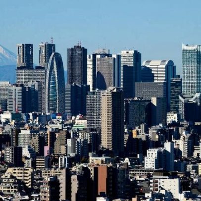 Títulos japoneses de longo prazo sobem após leilão com alívio de curto prazo