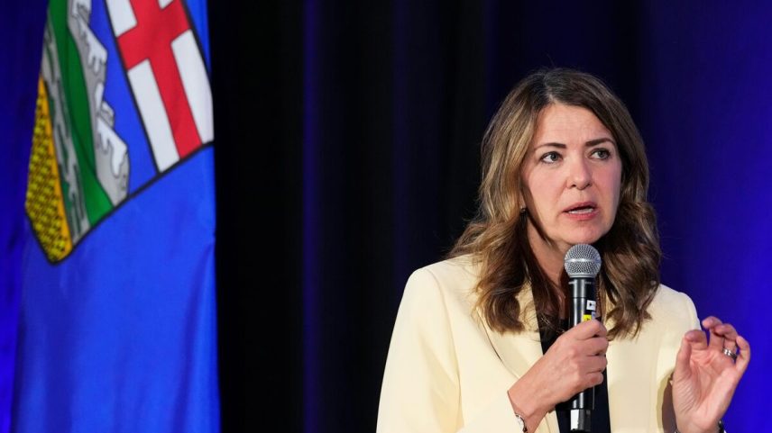 Smith discusses the plans for a new pipeline to the west coast of Canada on “Bloomberg The Close”