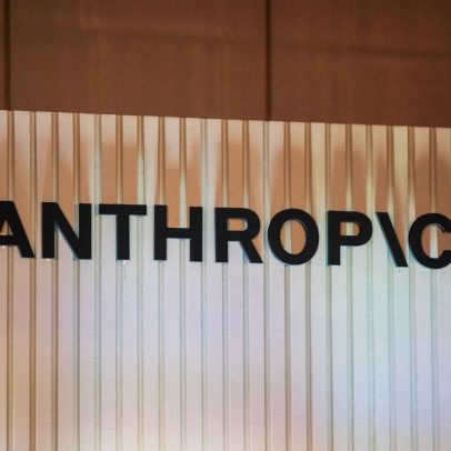 Anthropic firma acordo de computação com SpaceX para atender demanda por IA