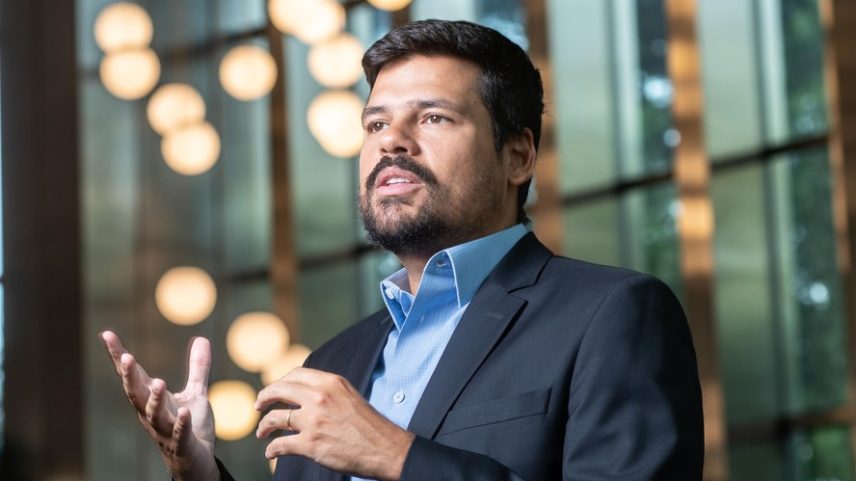 Marco Antonio Caruso, do Santander, vê cenário mais desafiador para a condução da política monetária — Foto: Rogerio Vieira/Valor