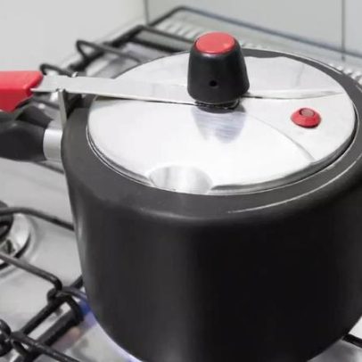 Panela de pressão: diferenças entre a tradicional e a elétrica