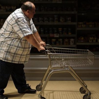 Obesidade estável em países ricos e cresce entre os pobres