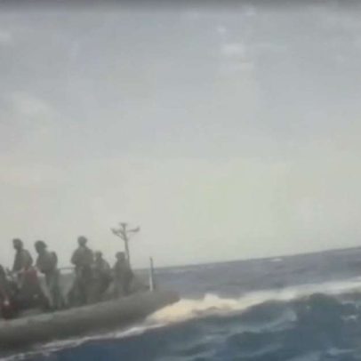 Forças israelenses disparam contra navios da flotilha de ajuda a Gaza