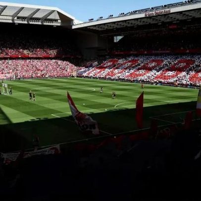 Liverpool demite Arne Slot; espanhol surge como principal candidato