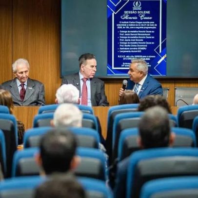 Instituto Carlos Chagas realiza sessão solene com homenagem