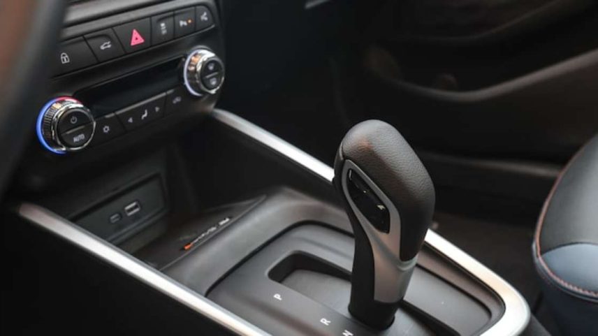 CHEVROLET ONIX PLUS PREMIER