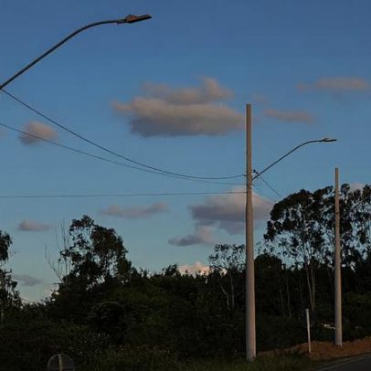 Expansão elétrica impulsiona mercado de postes de fibra de vidro