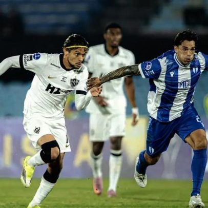 Atlético-MG empata no fim e complica a fase de grupos da Sul-Americana