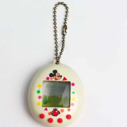 Tamagotchi moldou a infância dos anos 90 com laços reais criados por pixels