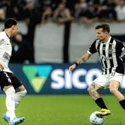 Labyad decide vitória do Corinthians sobre Atlético na volta de Memphis Depay
