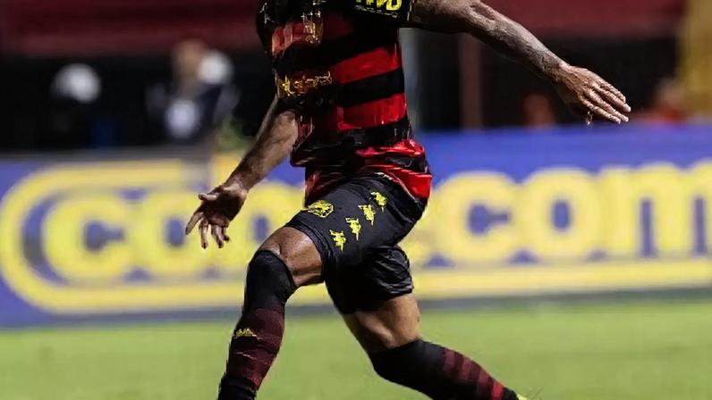 Felipinho reconhece que derrota veio no momento certo.