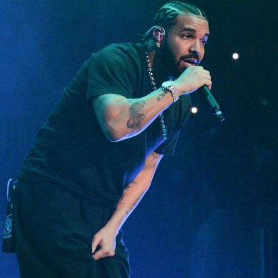 Antes de Drake 10 estratégias inusitadas de lançamento de álbuns de U2 a Beyoncé