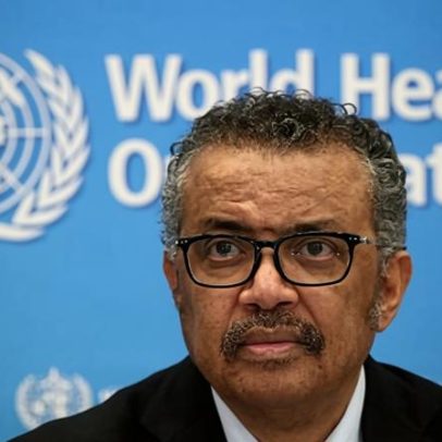 Diretor da OMS diz estar preocupado com a escala e rapidez do surto de Ebola