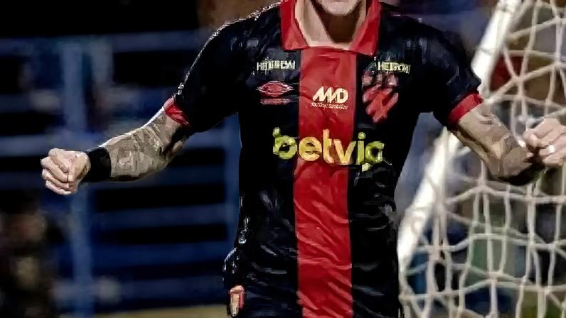 Barletta foi decisivo na vitória do Sport