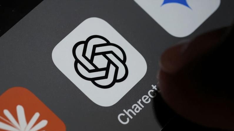 Criminosos usam ChatGPT para aplicar golpes por meio de páginas comuns na internet