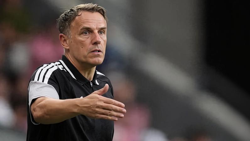 Phil Neville deixa o Portland Timbers após resultados abaixo das expectativas