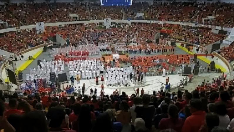 Ginásio Geraldão recebe festividade religiosa
