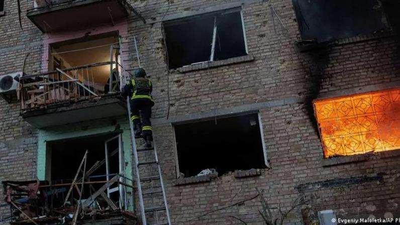 Ataque massivo à região de Kiev atingiu infraestrutura civil e foi um dos mais intensos dos últimos meses