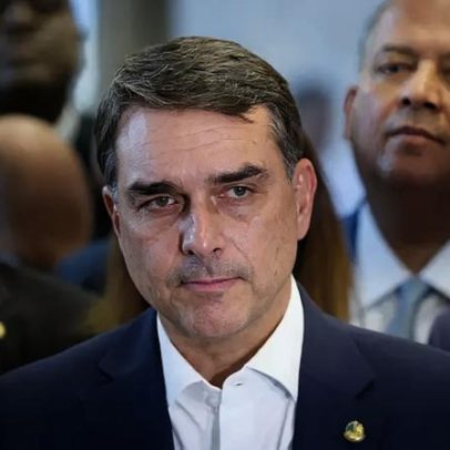 Flávio Bolsonaro troca de marqueteiro após vazamento de áudio com Vorcaro