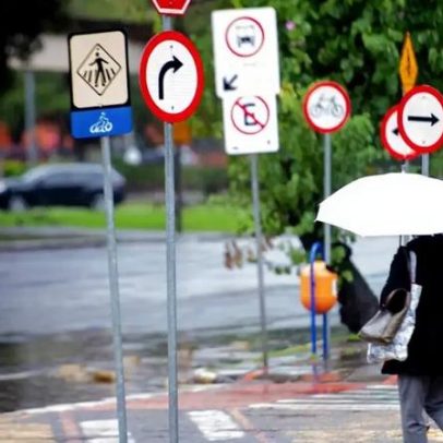 Temporal com granizo antecipa queda acentuada de temperatura em Porto Alegre