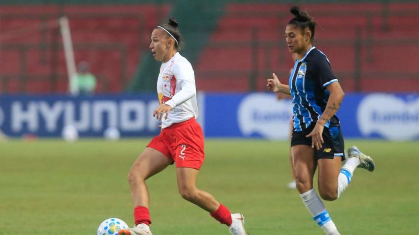 Tamires Oliveira, jogadora das Bragantinas.