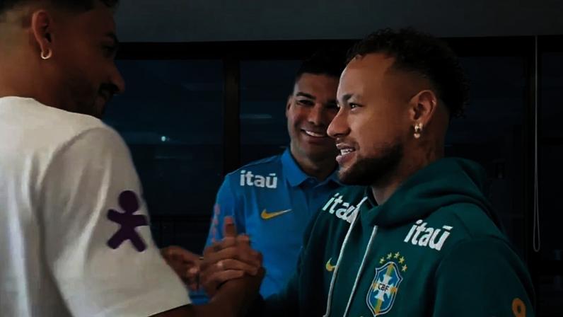 Neymar teve lesão diagnosticada na Seleção