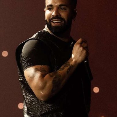 Spotify recua, reconhece erro e devolve recorde de Drake ao BTS