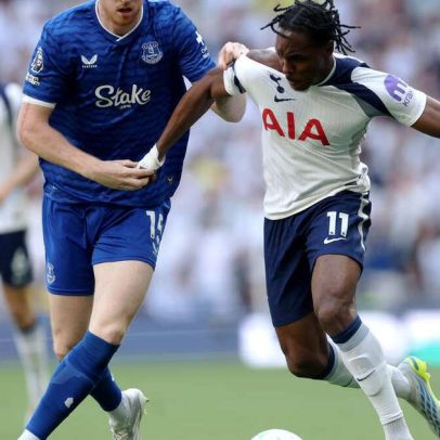 Tottenham evita o rebaixamento na Premier League