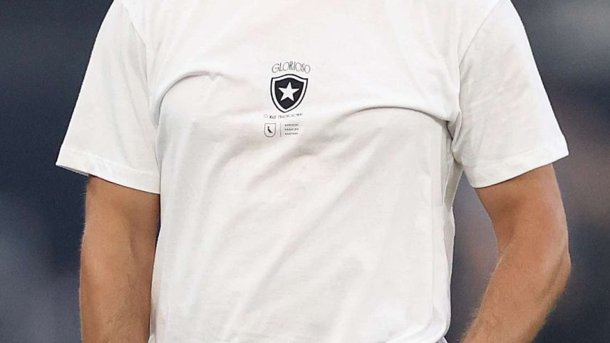 Franclim Carvalho durante a vitória do Botafogo sobre o Corinthians