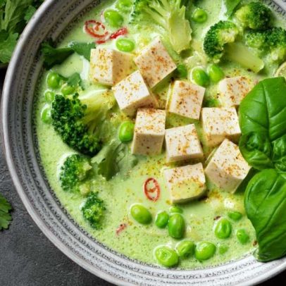 Cinco sopas com proteína vegetal para o almoço da semana