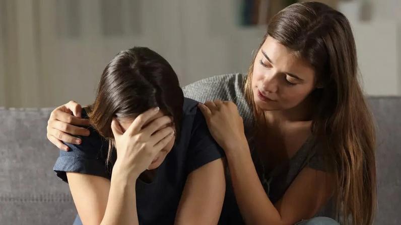 Psicologia explica o que significa alguém se fazer sempre de vítima