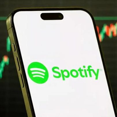 Spotify proíbe podcasts de IA que imitam criadores e lança selo de verificação