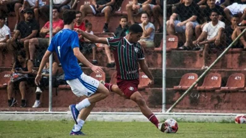 O Fluminense foi derrotado pelo Cruzeiro –