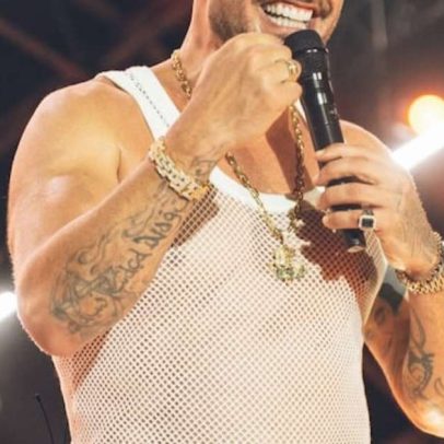 Diogo Nogueira é internado e cancela shows após perder a voz