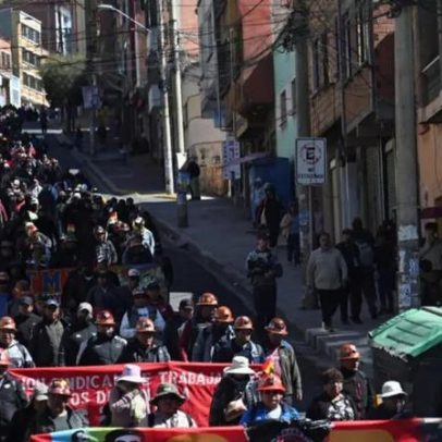 Protestos contra presidente Rodrigo Paz aumentam na Bolívia