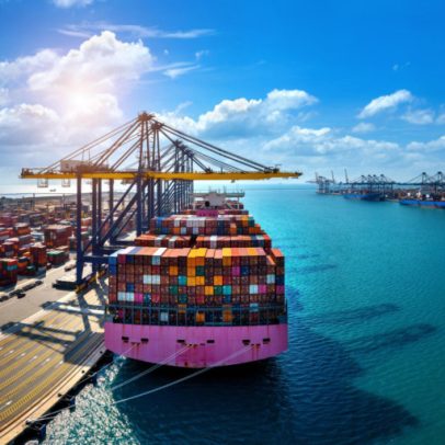 Balança comercial registra superávit de US$ 10,53 bilhões em abril