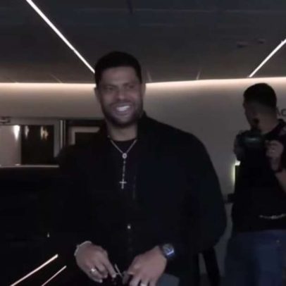 Hulk chega no Rio para defender o Fluminense e promete fazer história
